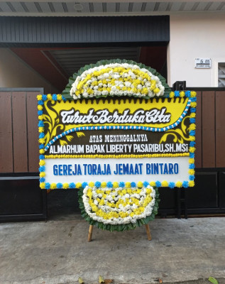 Papan Bunga Duka di Pulo Bandring