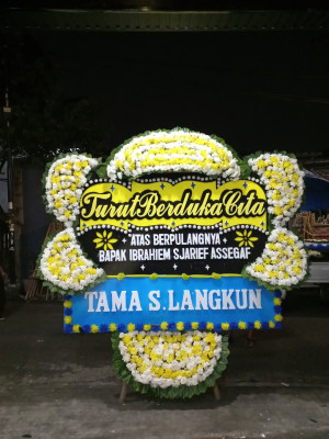 Papan Bunga Duka di Pulo Bandring